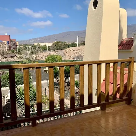 De 3 Duplex En Mareverde * 阿德耶